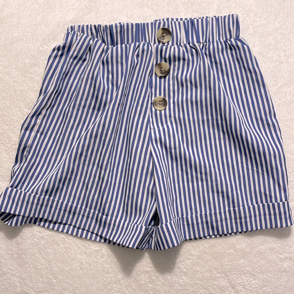 Shorts Blue/White Size 7/8 EUC